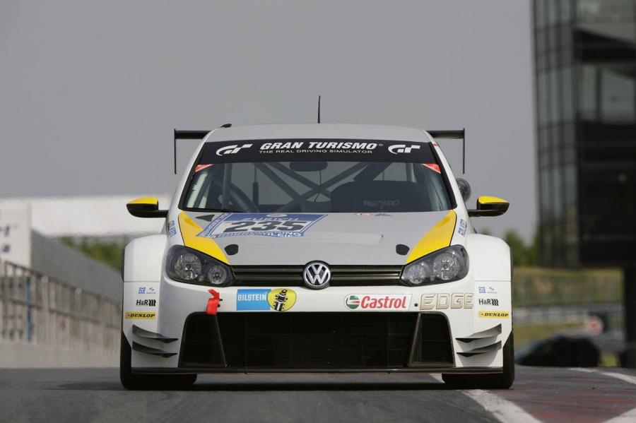  Volkswagen Golf24 24h Nurburgring 2011 года  (фото 33 из 34)